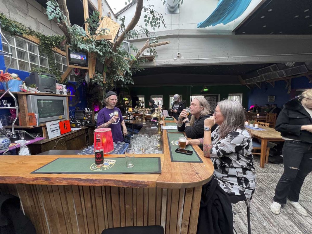 Fresh Hop-eventet på Ivans Pilsnerbar i Göteborg. Foto: Fredrik Berggren Ivans-compressed