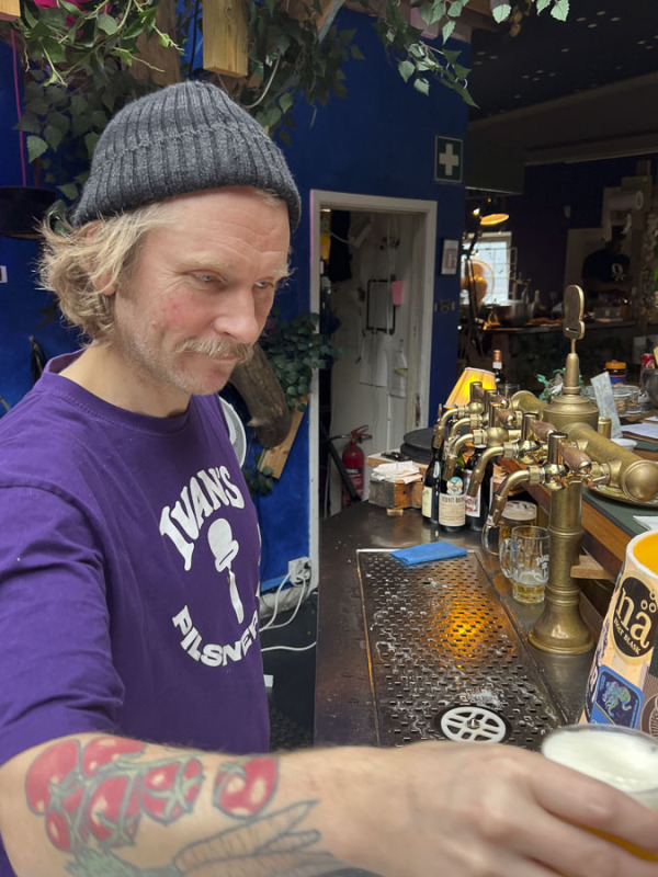 Fresh Hop-eventet på Ivans Pilsnerbar i Göteborg. Foto: Fredrik Berggren Ivans4-compressed